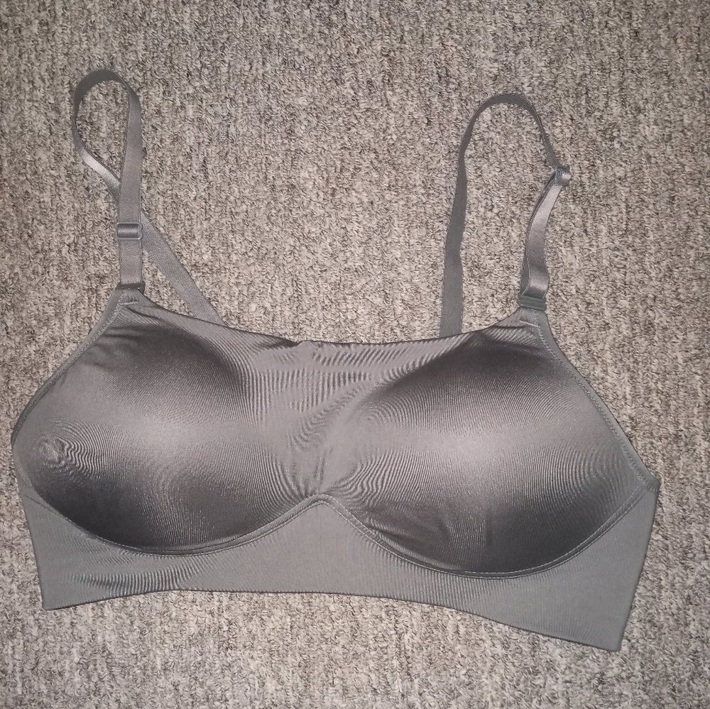 Warners gray wireless comfortable push up bra size 36C New
